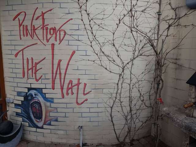 Апартаменты The Wall - уединение без ограничений Одесса-19